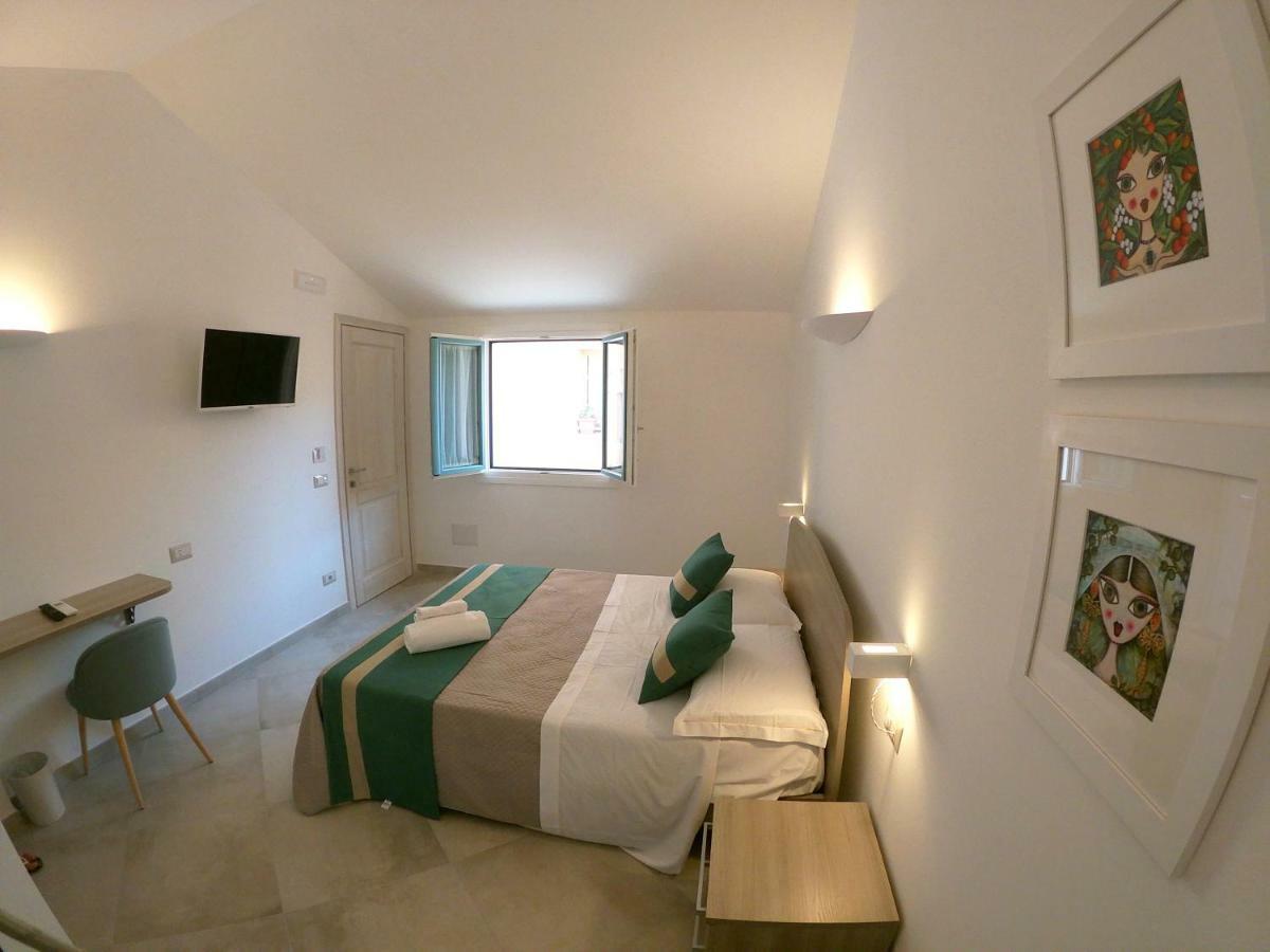 Domo'E Sorres Hotel Olbia Kültér fotó
